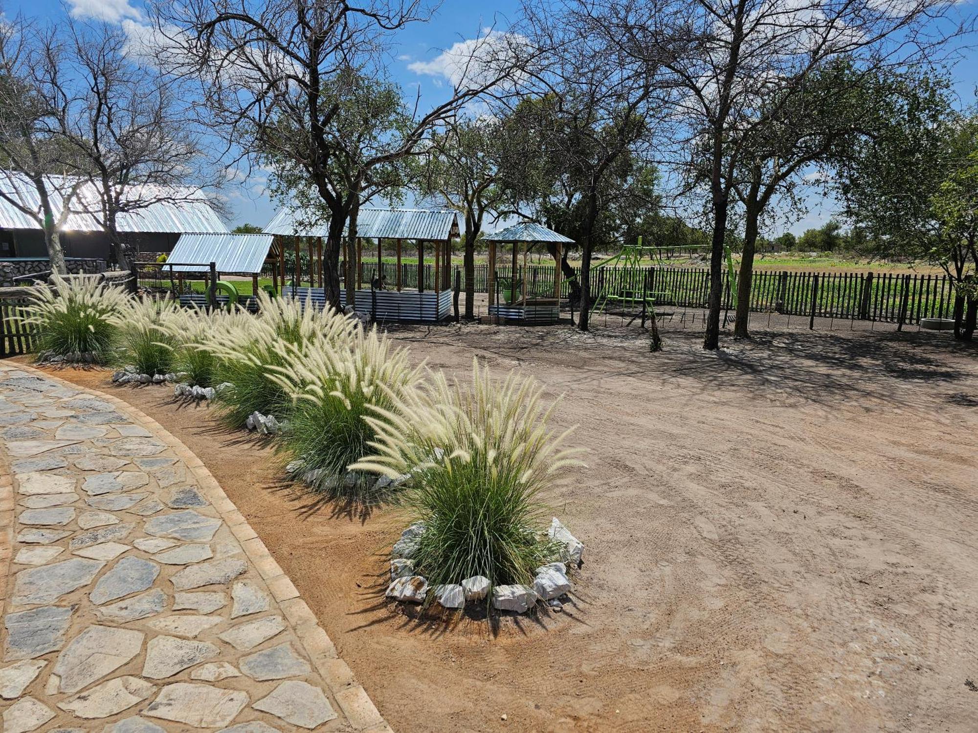 Tamboti Farm Accommodation Tsumeb Esterno foto